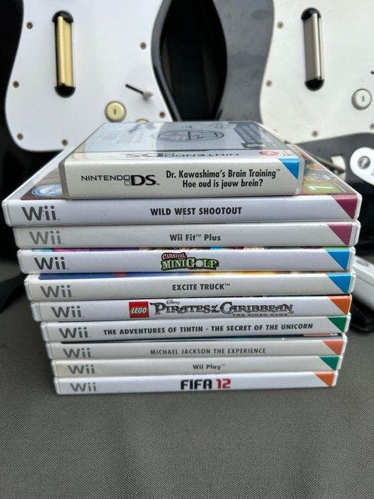 Nintendo, Rockband - Wii - Rockband gitaar controllers en, Consoles de jeu & Jeux vidéo, Consoles de jeu | Accessoires Autre