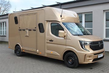 Renault Master Dubbele Cabine | 2 Paarden | 5 Zitplaatsen, 2-paards trailer