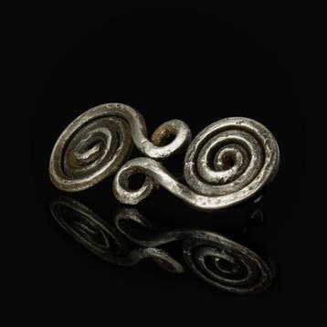 Keltisch Zilver dubbele spiraalfibula, Antiek en Kunst