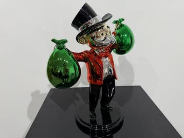 Van Apple - Show Me The Money