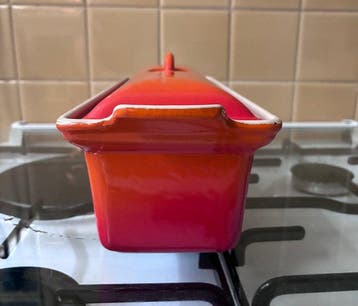 Le Creuset - Kookpan - Emaille, bron