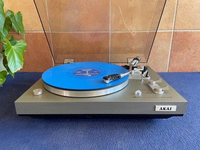 Akai - AP-103C volledig automatisch Platenspeler, Audio, Tv en Foto, Radio's