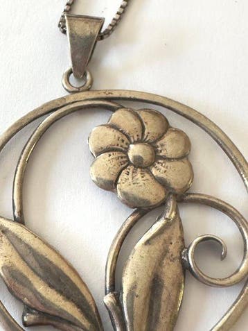 Zonder minimumprijs - Niels Erik From - Ketting met hanger