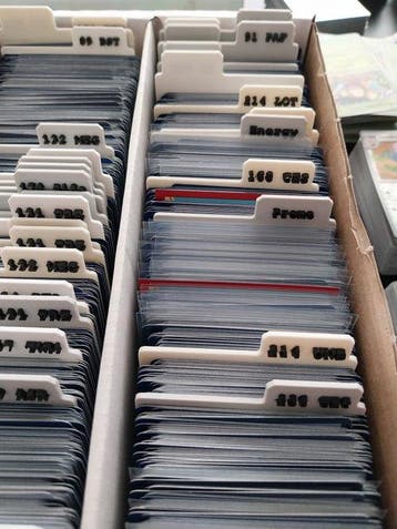 Pokémon - 2500 Bulk kaarten, Hobby en Vrije tijd, Verzamelkaartspellen | Pokémon, Nieuw
