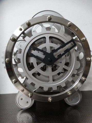 Pièce dhorlogerie industrielle - Wil van den Bos Design, Antiek en Kunst