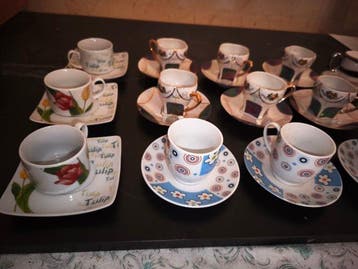 Tasse à café (30) - Porcelaine - Tasses à café des années