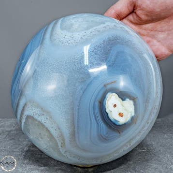 Bijzondere orka-agaatkogel met witte amethistdruse uit, Collections