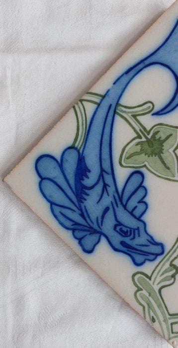 Jugendstil Tegel - Art nouveau tegel met vissen - Onda - Art, Antiek en Kunst, Antiek | Glaswerk en Kristal