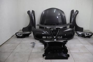Alfa Romeo Stelvio voorkant compleet: motorkap, bumper, lich, Auto-onderdelen, Verzenden, Gebruikt