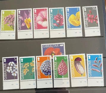Monde - Autriche Gibraltar Vatican Malte — collection de, Gestempeld