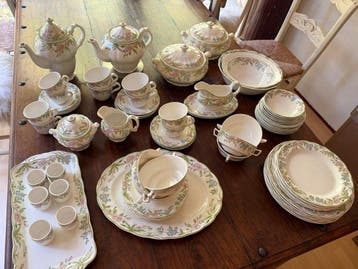Royal Doulton - Eetservies (42) - Sudbury - Porselein