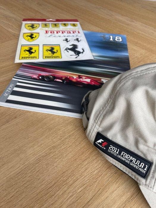 Formule 1 - 2012 - Pet, Collections, Marques automobiles, Motos & Formules 1