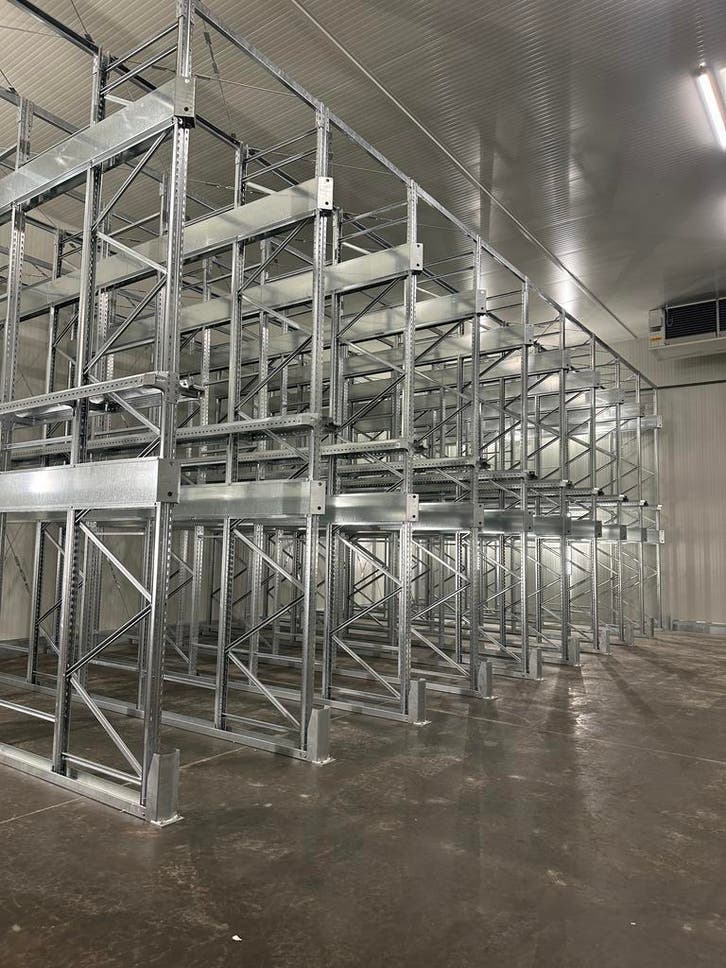 Drive-in - 10 secties x 6 industriepallets diep 1000x1200, Articles professionnels, Aménagement de Bureau & Magasin | Entrepôt, Rayonnage & Stockage