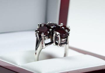 Zonder minimumprijs - Ring - 925 zilver - 10,00 ct granaat