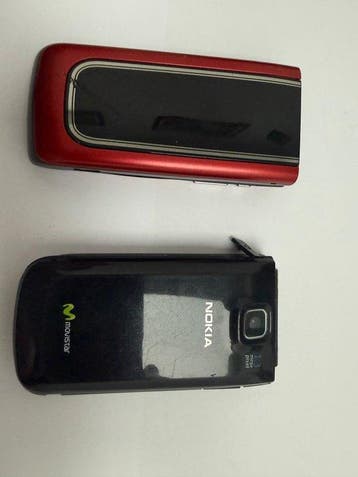 Nokia clamshell - Mobiele telefoon (2), Nieuw
