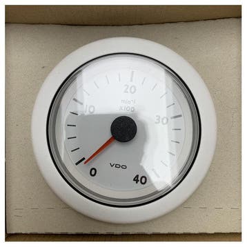 Bieden: VDO 4000 RPM engine tachometer white 12V, Ophalen of Verzenden