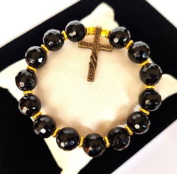 Zwart spinel – Armband – Heilig Latijns Kruis – Geloof in