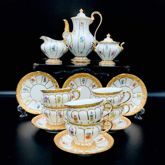 E.A.Leuteritz - Meissen - First Choice X-form - Coffee Set, Antiquités & Art, Antiquités | Meubles | Tables