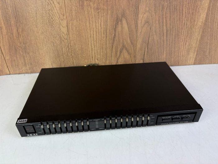 Akai - EA-A22 Equalizer, TV, Hi-fi & Vidéo, Radios