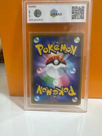 Pokémon - 1 Graded card - Reshiram & Charizard SM12a-016