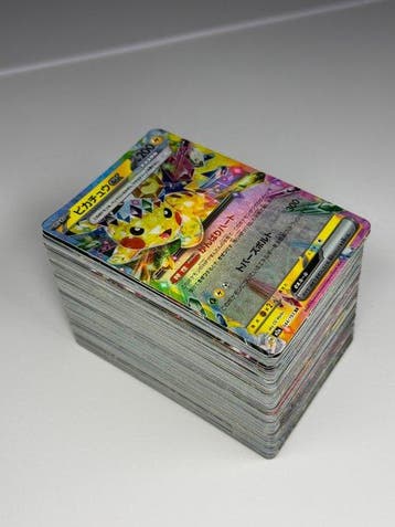 Pokémon - 200 Mixed collection - Scarlet & Violet, Hobby en Vrije tijd, Verzamelkaartspellen | Pokémon, Nieuw