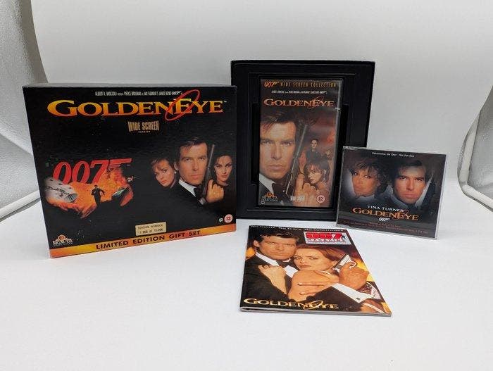 James Bond, James Bond 007: Thunderball, James Bond 007: For, Collections, Cinéma & Télévision