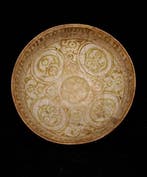 Islamitisch - Ilkhanide-beker met decor - 13e eeuw.