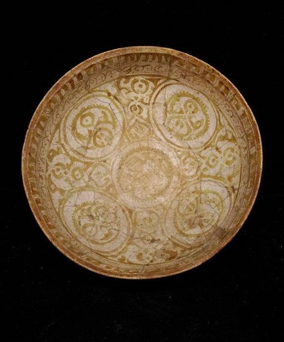 Islamitisch - Ilkhanide-beker met decor - 13e eeuw., Collections, Minéraux & Fossiles