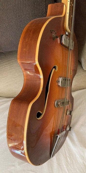 Unknown - - Guitare basse électrique à 4 cordes (Sans prix, Muziek en Instrumenten, Nieuw