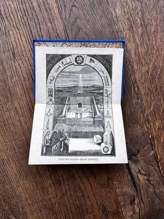 Scripture Readings in Full - Privately Printed 1888. The, Collections, Objets militaires | Général