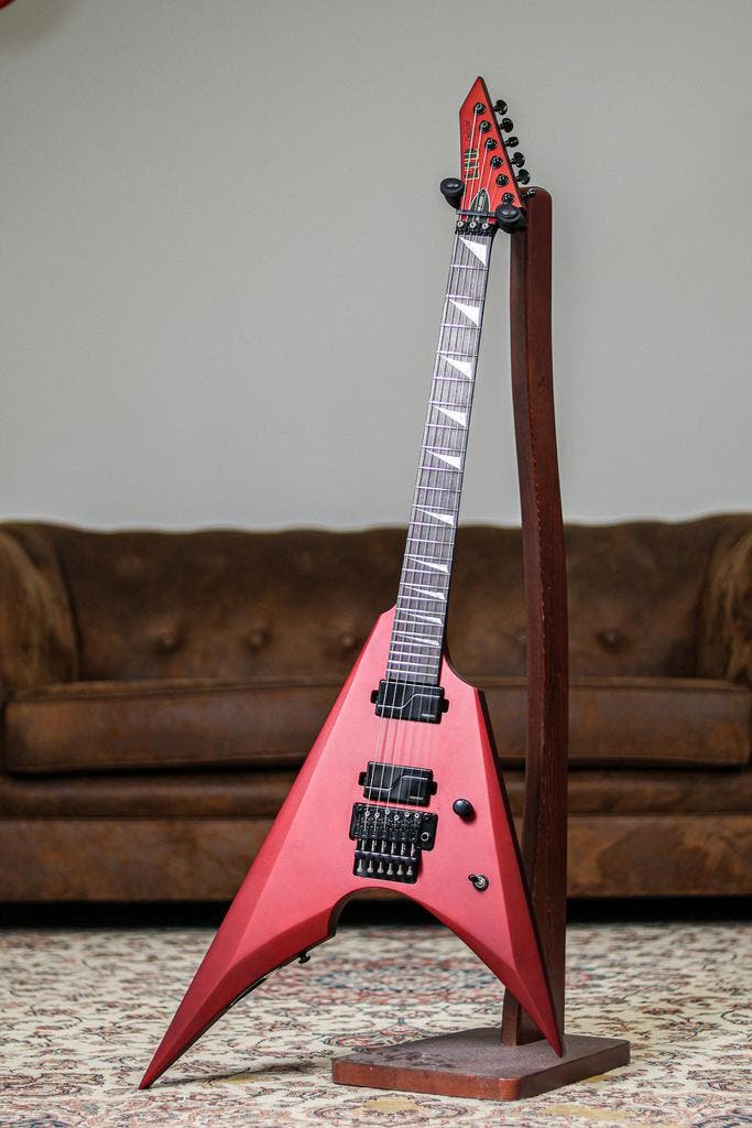 ESP LTD Arrow-1000 | Candy Apple Red Satin, Musique & Instruments, Instruments à corde | Guitares | Électriques, Envoi