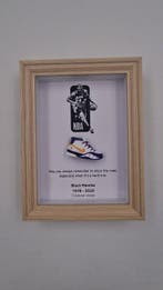 Lijst- Mini sneaker Nike Kobe Bryant Proto ingelijst #27 -