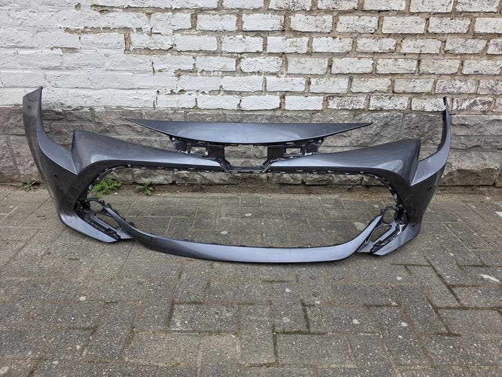 Pare-chocs av. Toyota Corolla E21 2018-2022 52119-02P40, Auto-onderdelen, Carrosserie, Ophalen