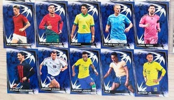 Leaf Cristiano Ronaldo, Erling Haaland, Lionel Messi,