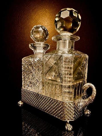 Karaf (2) - Elegante whiskyset van geslepen kristal met