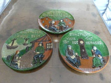 Plateau (3) - Poterie - Bols avec des proverbes