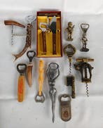 Collection thématique - ouvre-bouteille et tire-bouchon, Antiquités & Art