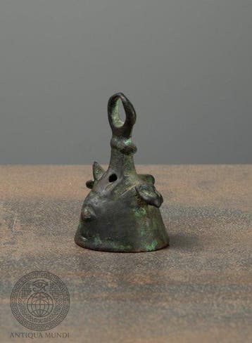 Luristan Brons Hanger met bel en dierenkoppen - 4.5 cm