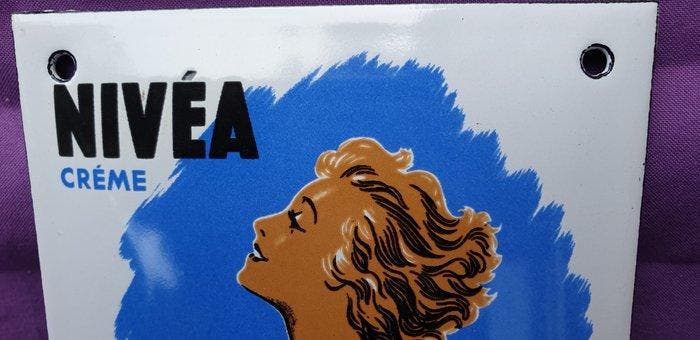 Nivea Zonneolie - Emaille bord - Metaal, Emaille, Antiquités & Art, Antiquités | Assiettes décoratives & Carrelages