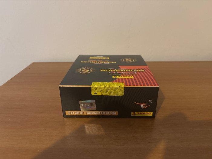 Panini - 1 Sealed box - Adrenalyn XL, Verzamelen, Stickers