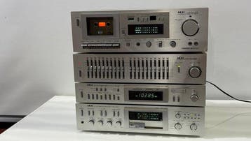 Akai - GX-M10 - EA-G80 - AT-V04 - AM-U04 Solid state stereo