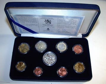 3,88 Euro,munten set 1 Cent-2 Euro mit zilverj 2003 Finnl..., Verzenden, België