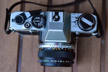 Olympus OM 10 + Zuiko 1,8/50mm | Single lens reflex camera, Nieuw