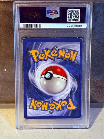 Pokémon - 1 Graded card - Dracaufeu #4 Foil - PSA 3 - WOTC, Nieuw