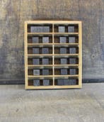 Drukblokken - een letterbak gevuld met een volledig alfabet