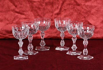 Mooi lot van 6 kristallen Val Saint Lambert glazen, model