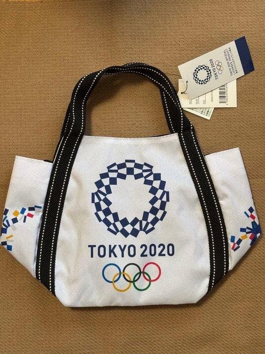 Tokyo 2020 Olympic Games - Sportmemorabilia / merchandising, Collections, Collections Autre