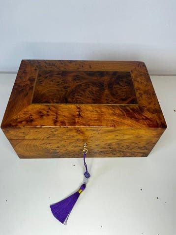 Boîte à bijoux - Bois de thuya