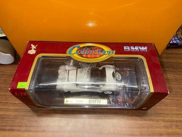 Yat Ming 1:18 - Modelauto - BMW 327 Roadster 1940 - Road