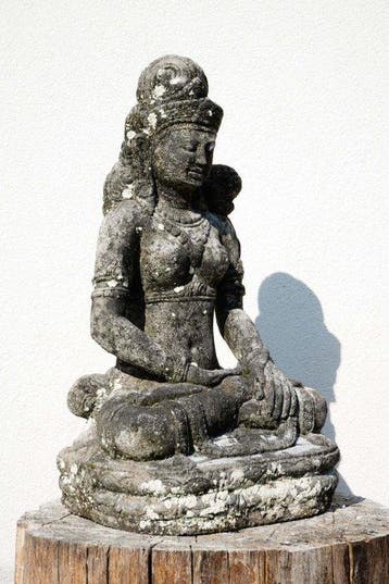 Dewi Tara – Antica Scultura Balinese H50cm - Beeld - Dewi